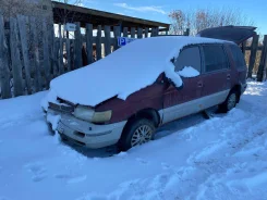 Mitsubishi Chariot ����