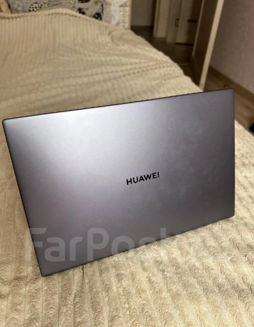 Huawei MateBook 14 KLVD-WFH9. 14", ��� 8 �� ����