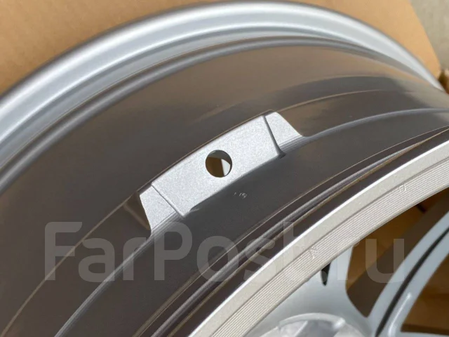 Veemann. 8.5x19", 5x114.3, ET40, �� 67,1���. ����