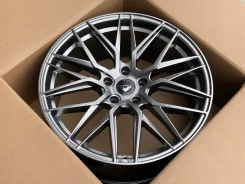 Vorsteiner V-FF 107. 8.0x18", 5x114.3, ET40, �� 67,1���. ����