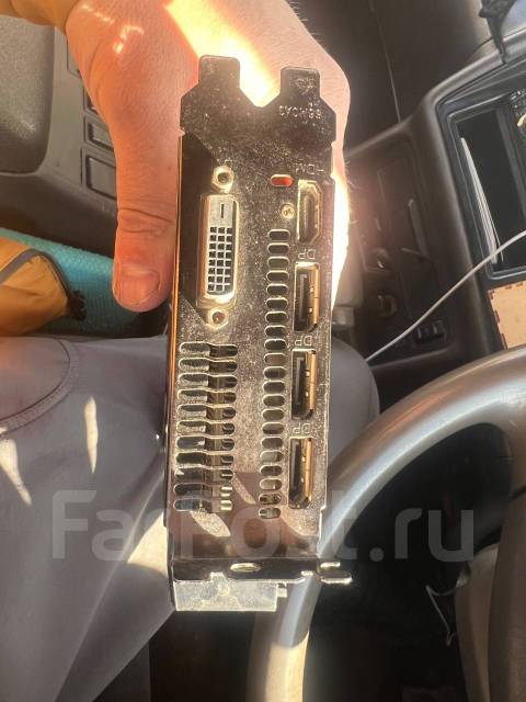 Radeon RX 580 ����