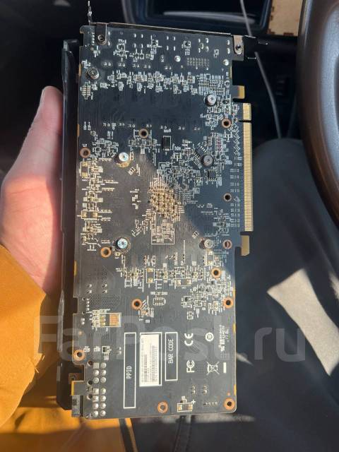 Radeon RX 580 ����