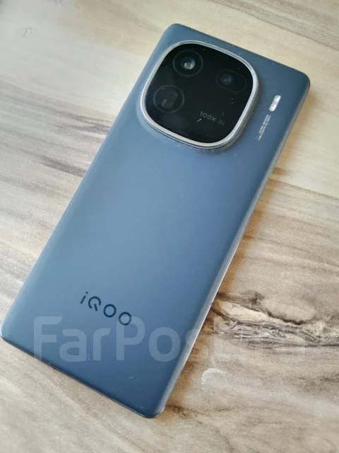 Vivo IQOO 12 Pro. �/�, 512 ��, ������, 3G, 4G LTE, 5G, Dual-SIM, ����������, NFC ����