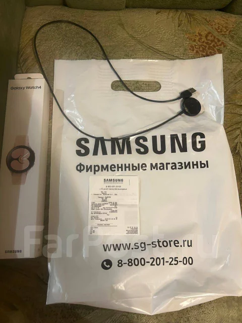 Samsung Galaxy Watch4. GPS, NFC, SIM-�����, IP67, IP68 ����