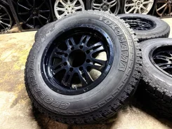 Hummer. 8.0x17", 8x165.1, ET-6, �� 116,7���. ����