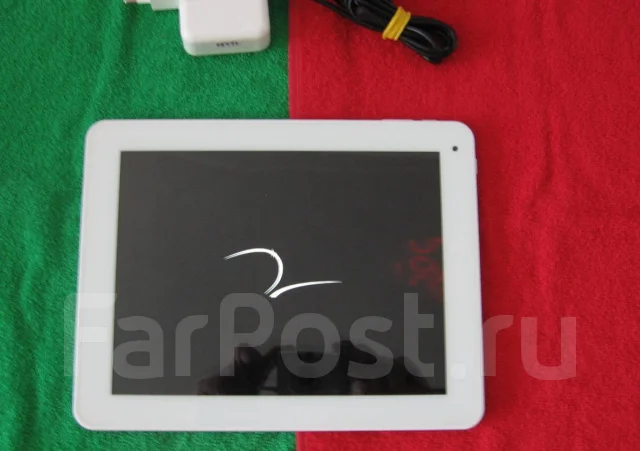 DNS AirTab M975w. 10 ������, ������ 16 �� ����