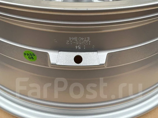 Veemann. 8.5x19", 5x114.3, ET40, �� 67,1���. ����