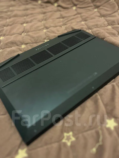 HP Pavilion 15. 15.6", 2,5����, ��� 16 ��, ���� 512���, WiFi: 1, Bluetooth: 1 ����