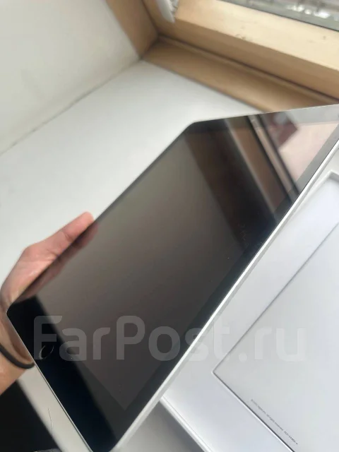 Apple iPad 9. 9 ������, ������ 64 �� ����