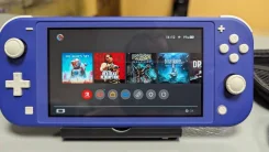 Nintendo Switch Lite ����
