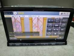 Mitsubishi NR MZ-077 DVD CD SD USB Bluetooth ����