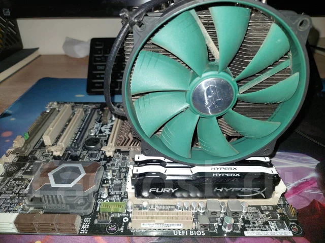 Socket AM3+ ����