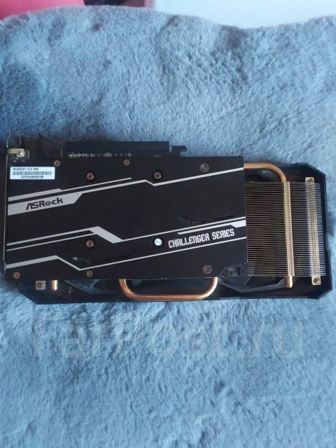 Radeon RX 6650 XT ����