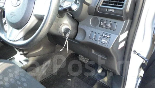 Toyota Ractis. NCP125, 1NZFE ����