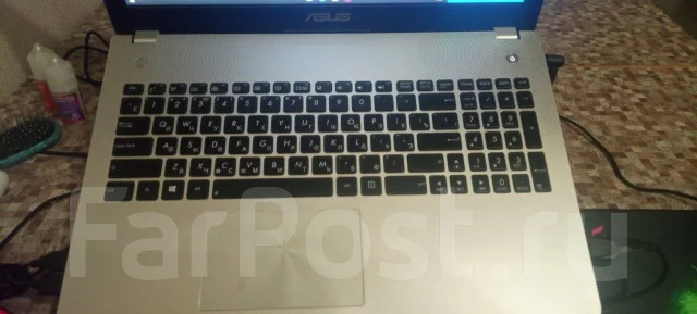 Asus N56VV. 16.1", 2,6����, ��� 12 ��, ���� 256���, WiFi: 1, Bluetooth: 1, ����������� �� 1��. ����