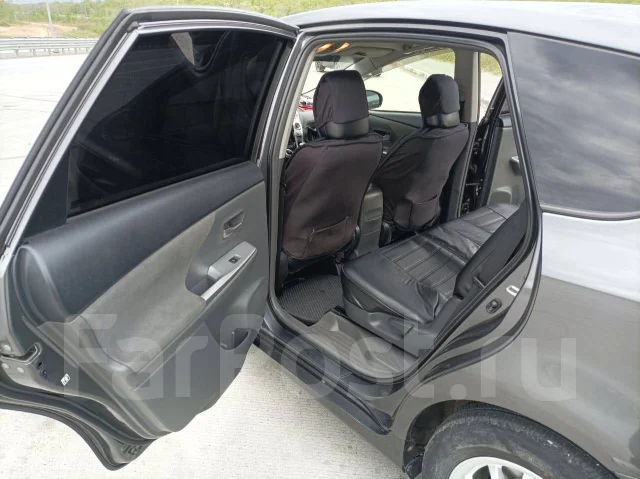 Toyota Prius a. ��������, ��������, 1.8 (98��.�.), ������, 210 000����. �� ����