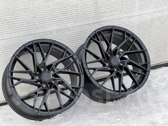 Brixton Forged. 8.5/9.5x20", 5x112, ET30/40, �� 66,6���. ����
