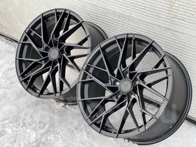Brixton Forged. 8.5/9.5x20", 5x112, ET30/40, �� 66,6���. ����