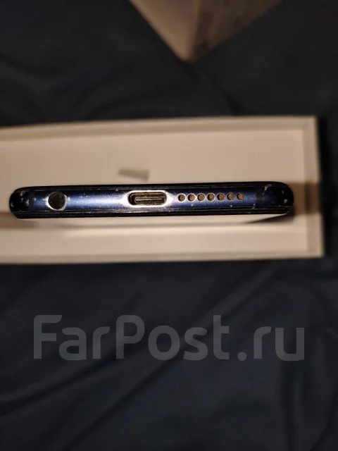 Honor 8. �/�, 64 ��, �����, 3G, 4G LTE, 5G, NFC ����