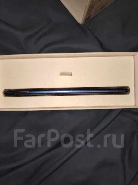 Honor 8. �/�, 64 ��, �����, 3G, 4G LTE, 5G, NFC ����