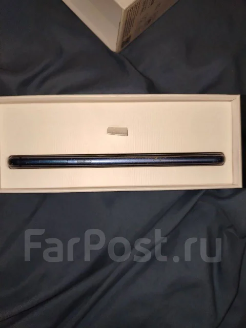 Honor 8. �/�, 64 ��, �����, 3G, 4G LTE, 5G, NFC ����