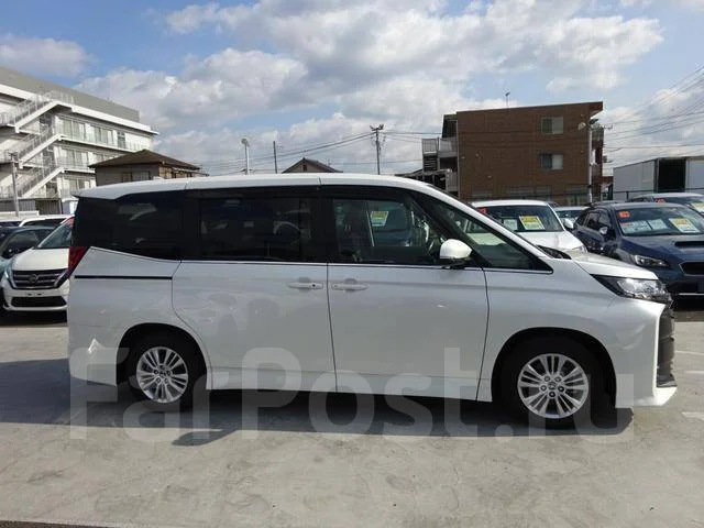 Toyota Noah. �������, 4wd, 1.8 (165��.�.), ������, �/�. ��� ����� �� ������������ ����