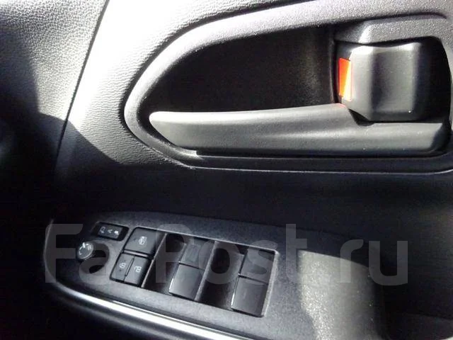 Toyota Noah. �������, 4wd, 1.8 (165��.�.), ������, �/�. ��� ����� �� ������������ ����