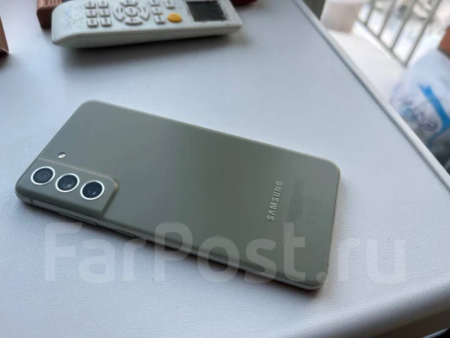 Samsung Galaxy S21 FE 5G. �/�, 8 ��, �������, 3G, 4G LTE, 5G, Dual-SIM, NFC ����