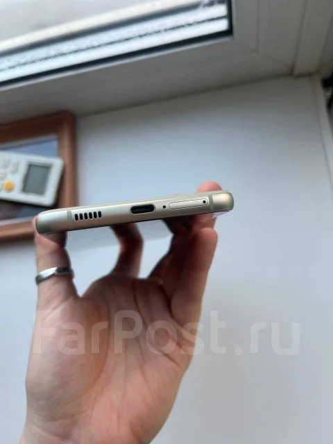 Samsung Galaxy S21 FE 5G. �/�, 8 ��, �������, 3G, 4G LTE, 5G, Dual-SIM, NFC ����