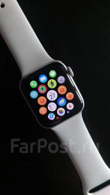Apple Watch SE. GPS, NFC, IP68 ����