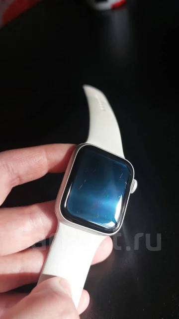 Apple Watch SE. GPS, NFC, IP68 ����