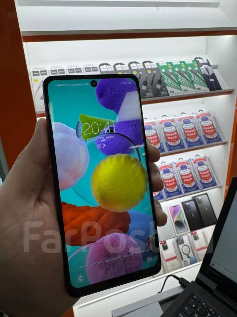 Samsung Galaxy A51. �/�, 64 ��, �������, 3G, 4G LTE, Dual-SIM, ����������, NFC ����