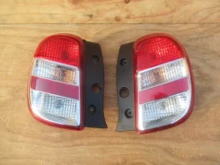 ���� ����������� L/R T001 Nissan March K13 5889 T001 ����
