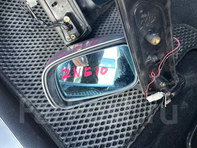 ������ ������ ������� �� Toyota WISH 2003-2009