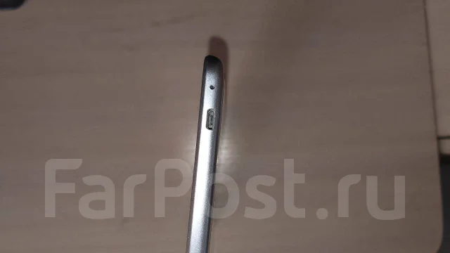 Huawei MediaPad T3. 7 ������, ������ 8 �� ����