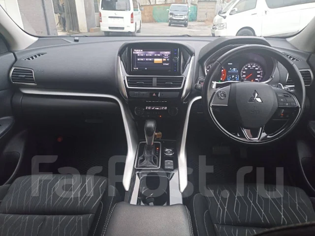 Mitsubishi Eclipse Cross. ��������, 4wd, 1.5 (150��.�.), ������, 25 000����. �� ����