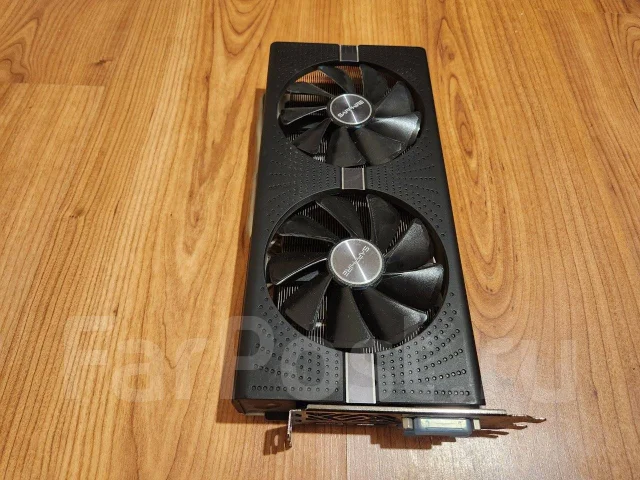 Radeon RX 580 ����
