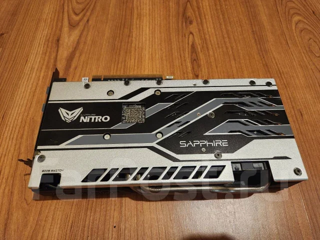 Radeon RX 580 ����