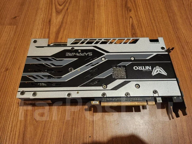 Radeon RX 580 ����