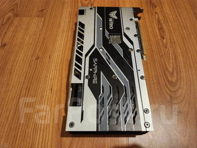 Radeon RX 580 ����