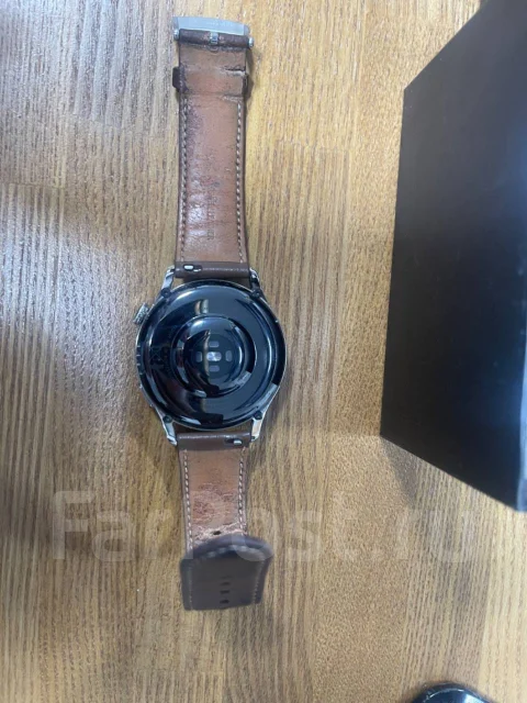 Huawei Watch 3. GPS, NFC, IP68 ����
