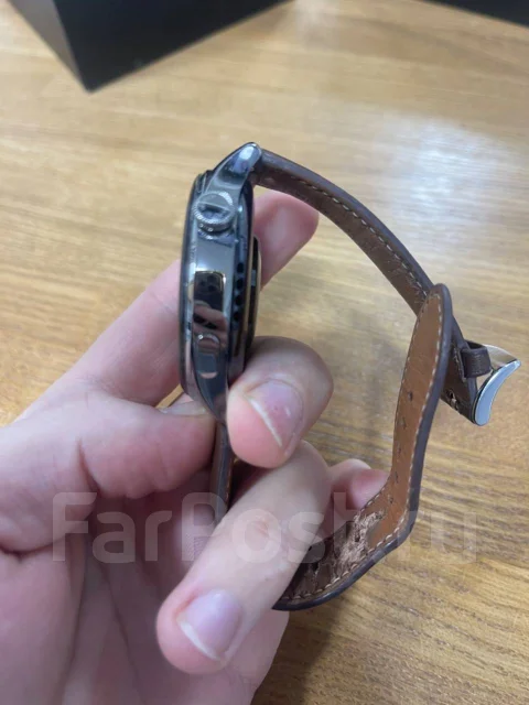 Huawei Watch 3. GPS, NFC, IP68 ����
