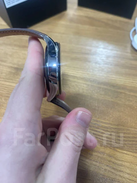 Huawei Watch 3. GPS, NFC, IP68 ����