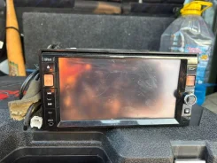 Clarion MC312D-W ����