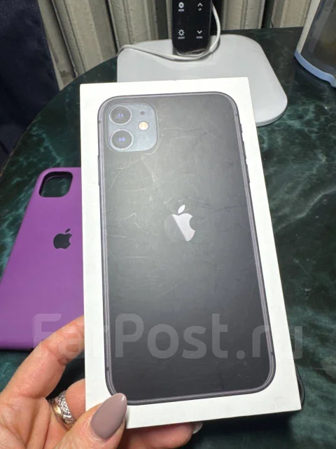 Apple iPhone 11. �/�, 128 ��, ������ ����