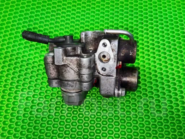 ���� Mitsubishi MD351017 4G93 MD351017 ����