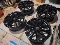 Weds Kranze Graben. 7.5x18", 5x114.3, ET38 ����