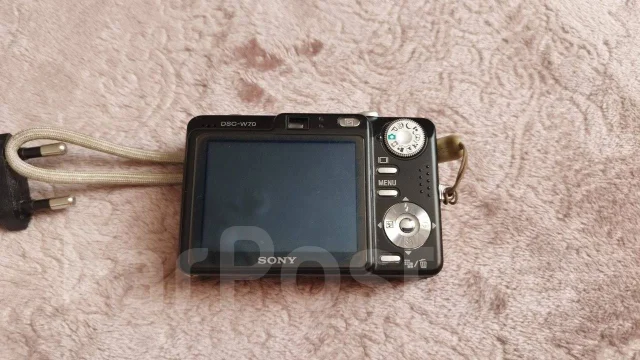 Sony Cyber-shot DSC-W70 ����