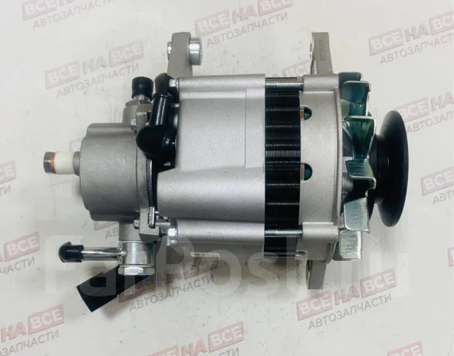 ��������� Isuzu Elf 4BE1 4BC2 24V 45A � ���� 8-94389-772-1 ����