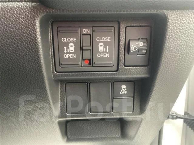 Honda Stepwgn. ��������, 4wd, 1.5 (150��.�.), ������, �/�. ��� ����� �� ������������ ����
